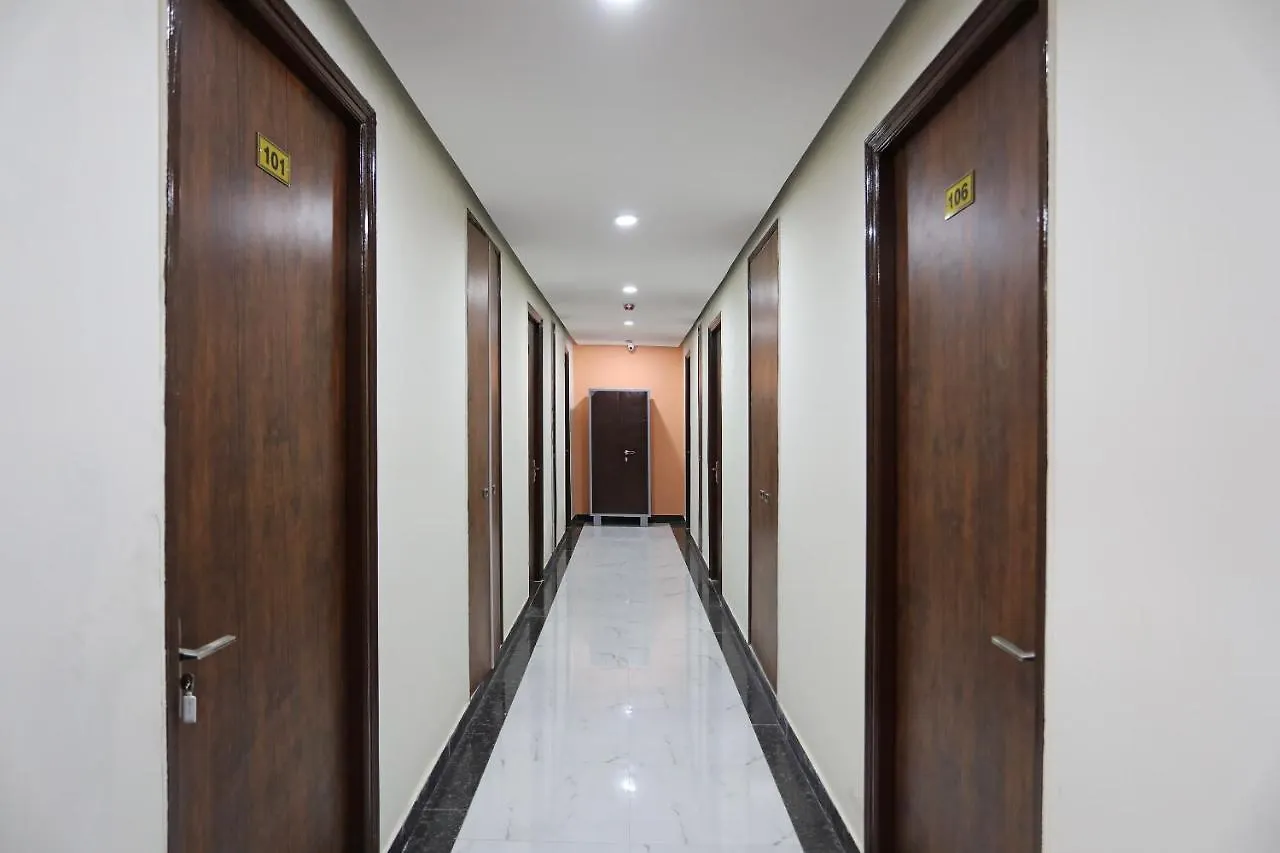 Oyo 19122 Mastana Palace Varanasi India